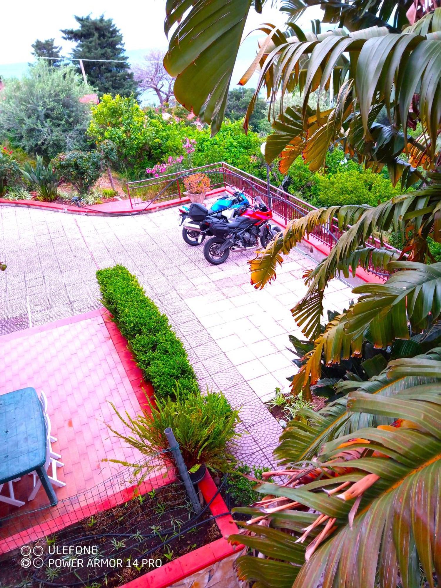 Stanza In Villa Con Giardino Vista Mare Cefalu Exterior photo